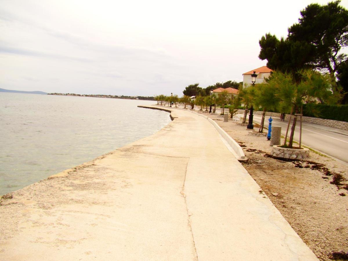 Aurelia Apartments, Vir Εξωτερικό φωτογραφία