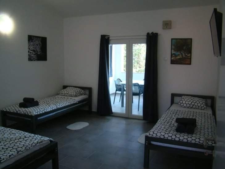 Aurelia Apartments, Vir Εξωτερικό φωτογραφία
