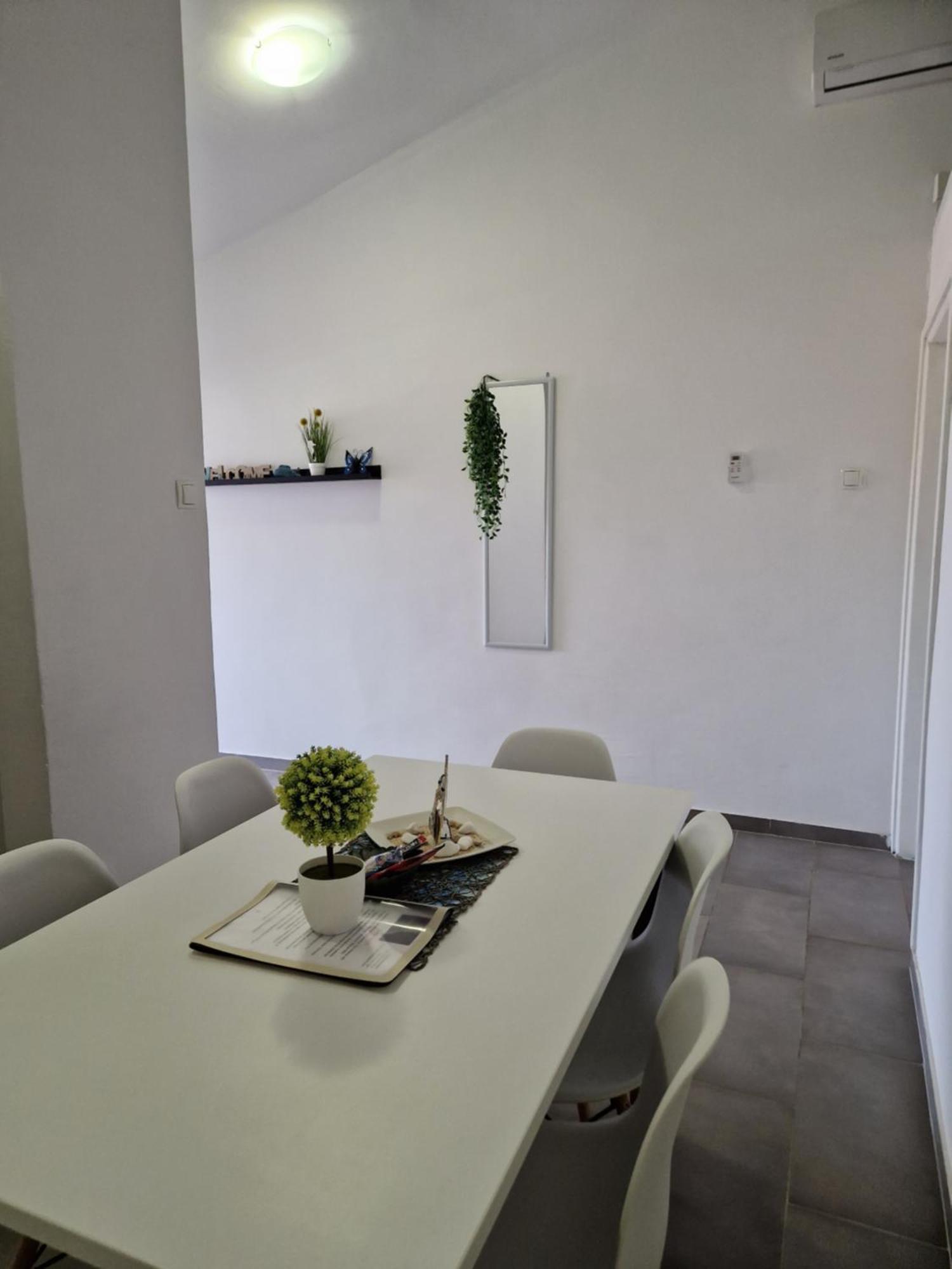 Aurelia Apartments, Vir Εξωτερικό φωτογραφία