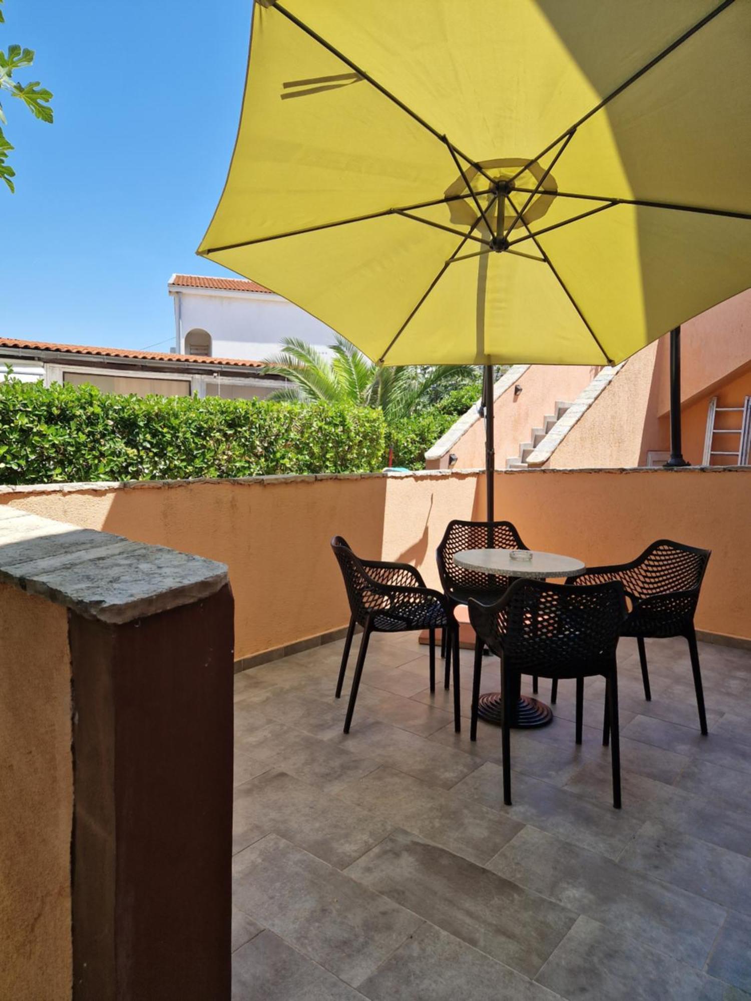 Aurelia Apartments, Vir Εξωτερικό φωτογραφία