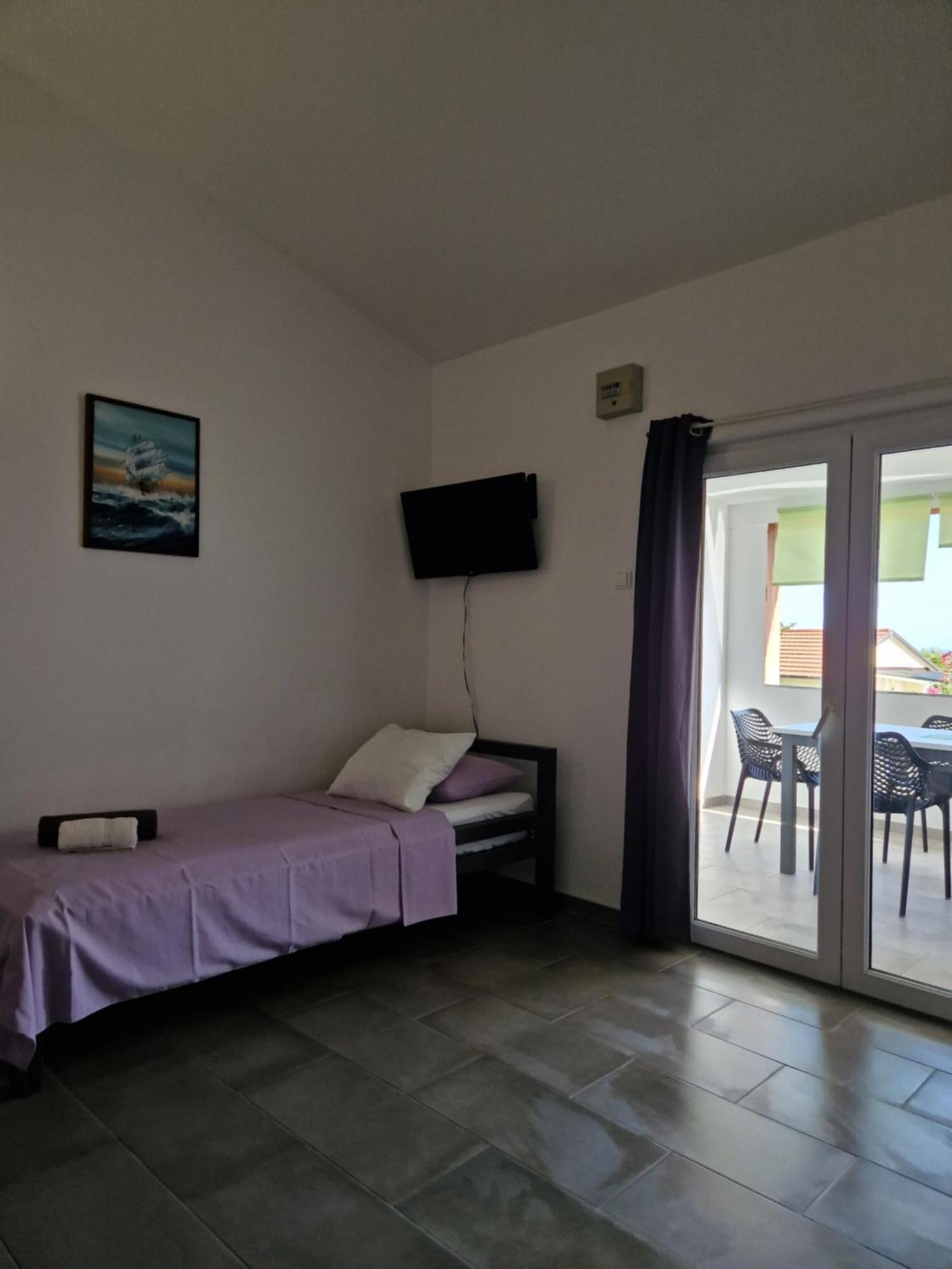 Aurelia Apartments, Vir Εξωτερικό φωτογραφία